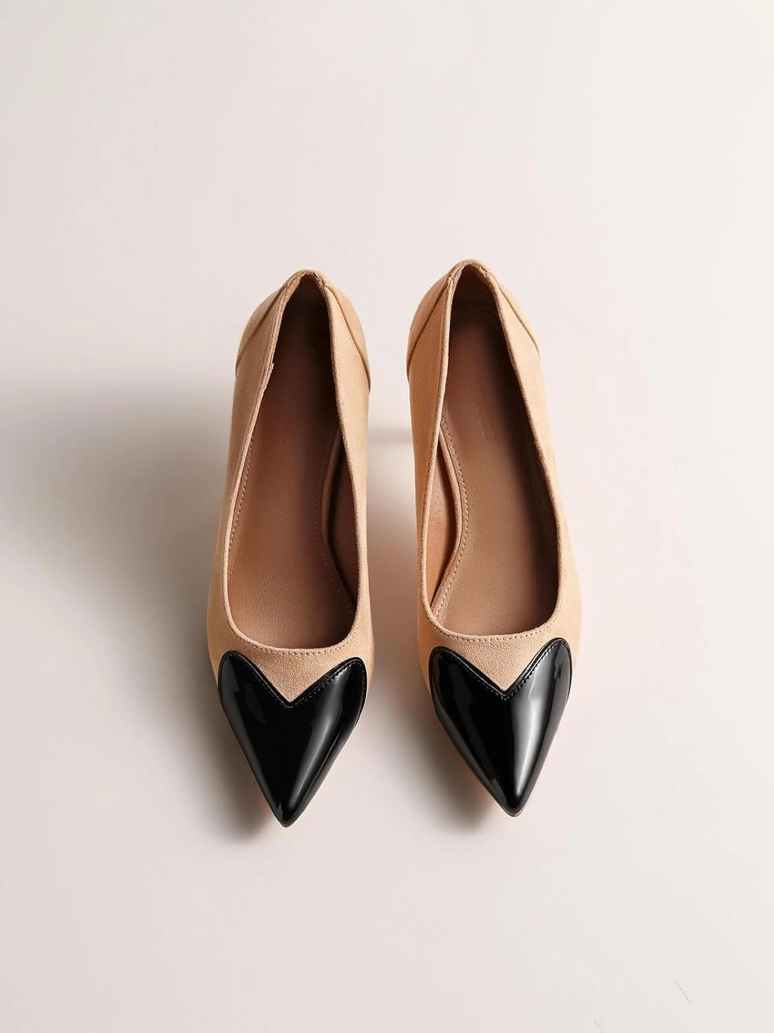 Coutgo Womens Closed Pointed Toe Pumps Heart Stiletto High Heels Wedding Bride Dress Shoes