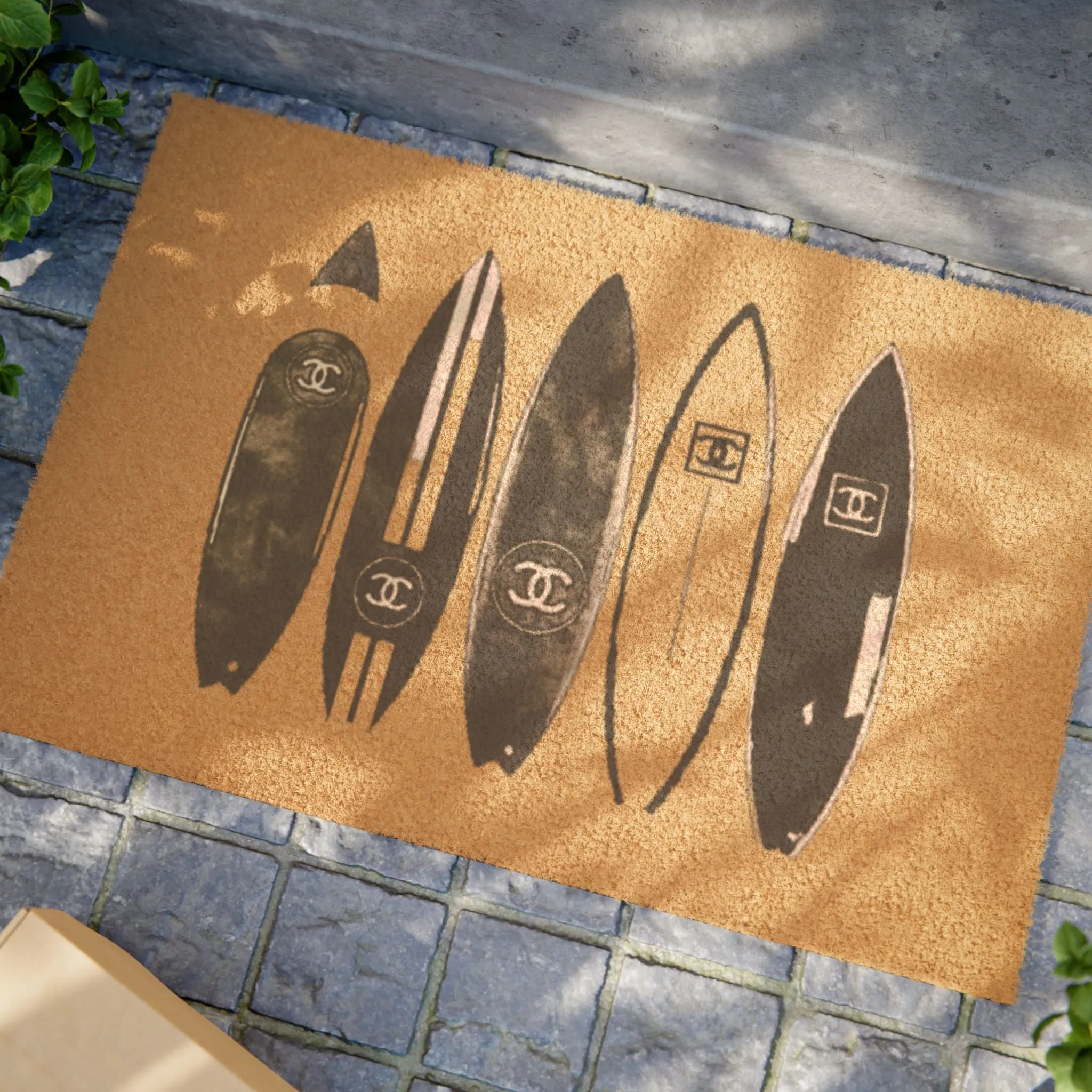 Doormat surf by Mariu del Campo.