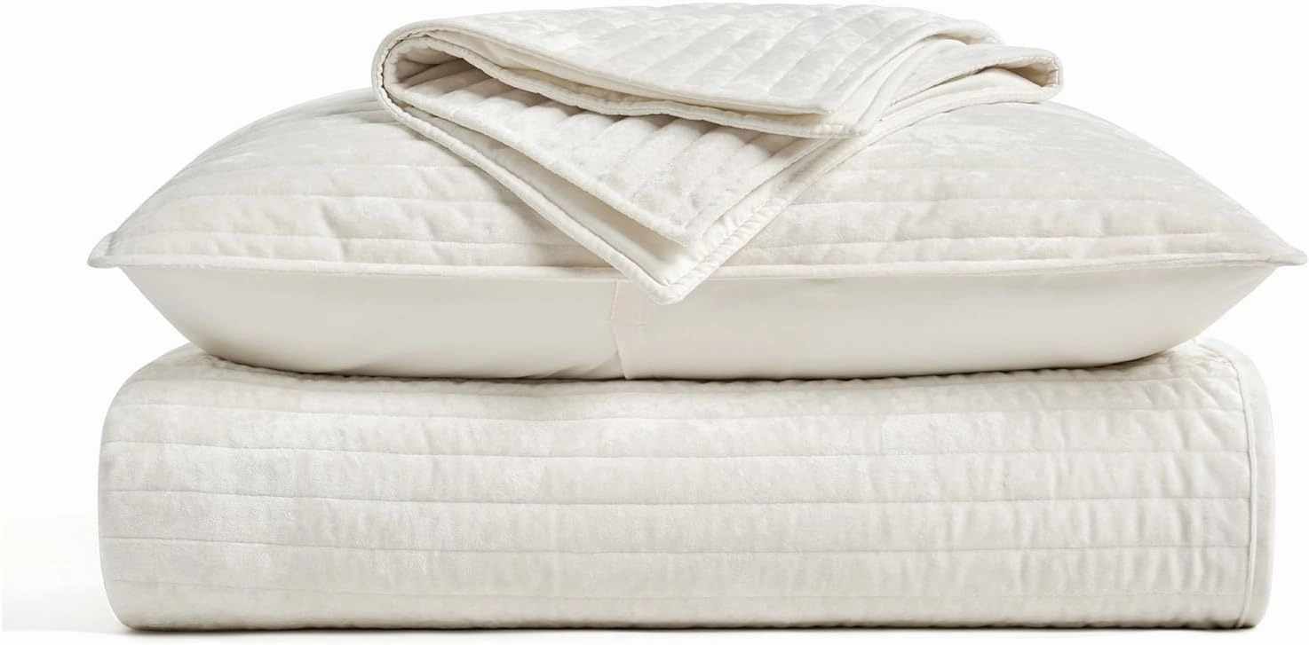 EVERGRACE Velvet Quilt Set King Size, Luxurious Soft Striped Channel Bedding Set, Lightweight Velvet Comforter for All Season, Oversized Bedspread Coverlet with 2 Matching Shams, Ivory White
