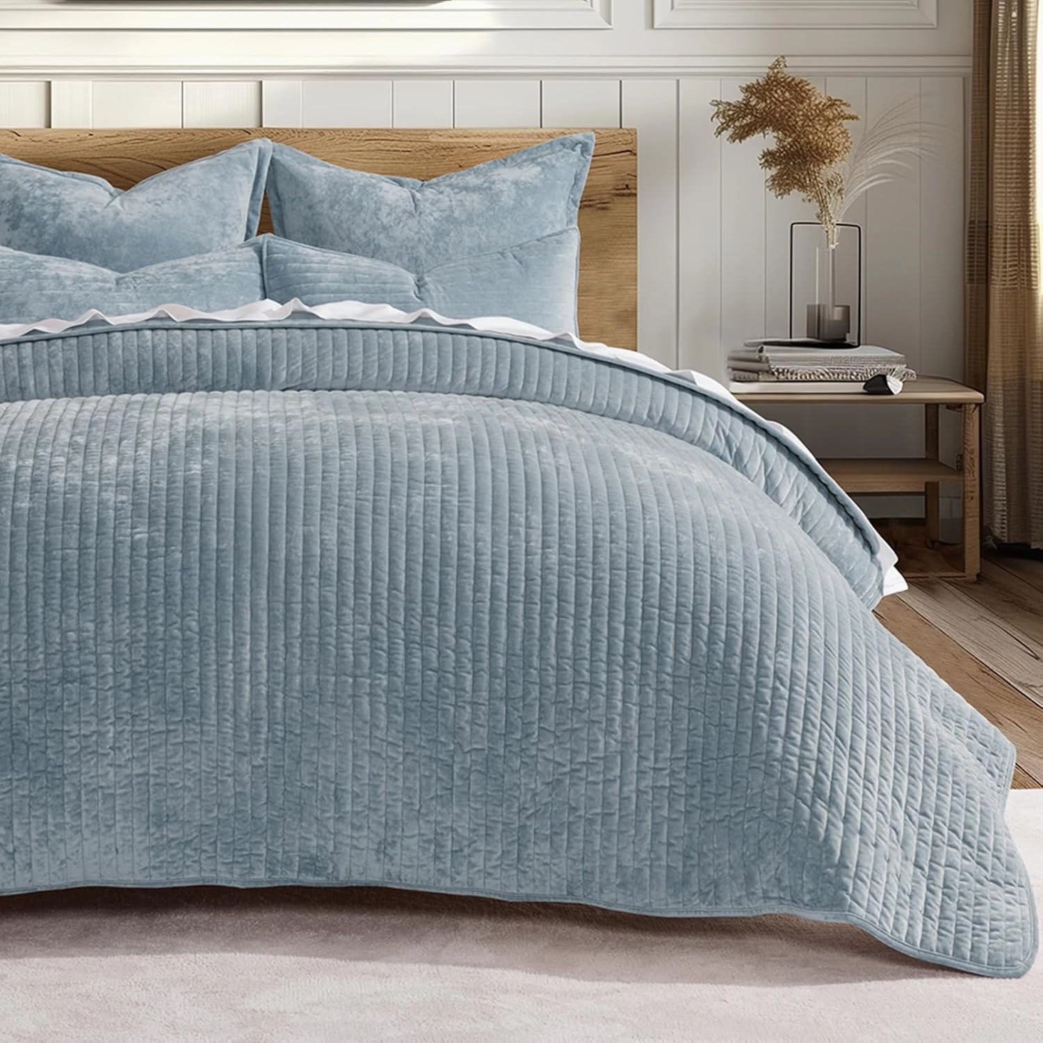 EVERGRACE Velvet Quilt Set Queen Size, Luxurious Soft Striped Channel Bedding Set, Lightweight Velvet Comforter for All Season, Oversized Bedspread Coverlet with 2 Matching Shams, Blue Linen