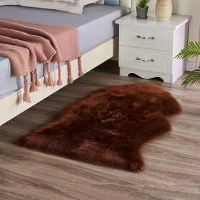 Faux Fur Sheepskin Small Area Rugs Chair Cover Seat Pad Plush Fur Home Decor Carpets 2x3 Ft Luxurious Wool Foot Mats Rug for Bedroom Living Kids Room, Machine Washable Shag Rug (Coffee)
