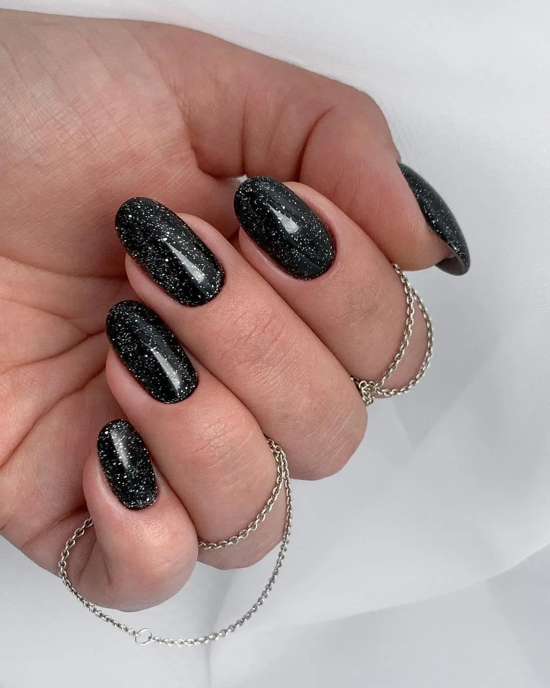 IN.HYPE Rubber Base Gel - Shimmer. Light Reflective/Flash Soak off. UV/LED Curable (Black Onyx)