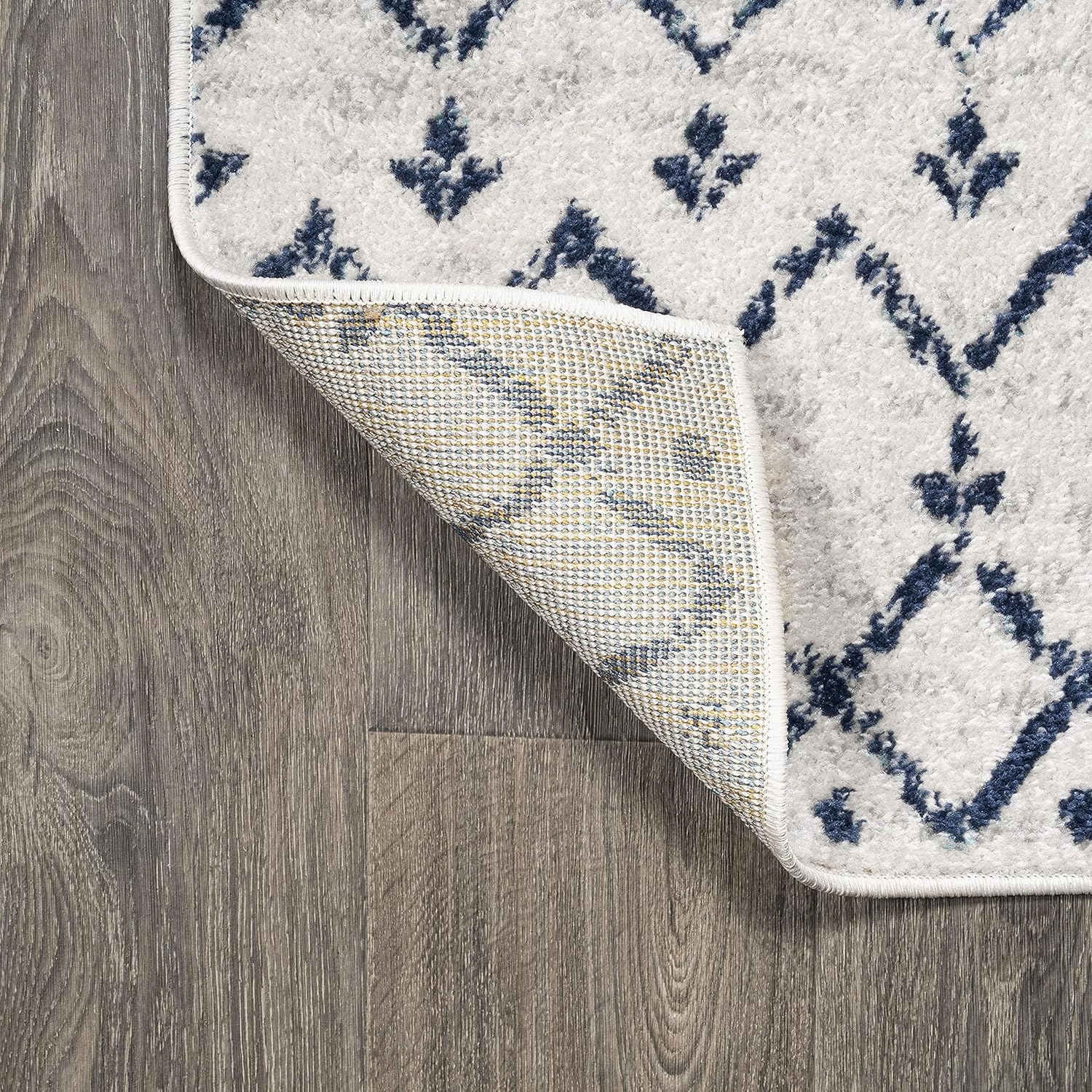 JONATHAN Y MOH101F-28 Moroccan Hype Boho Vintage Diamond Indoor Runner Rug Bohemian Easy-Cleaning Bedroom Kitchen Living Room Non Shedding, 2 X 8, Cream/Navy