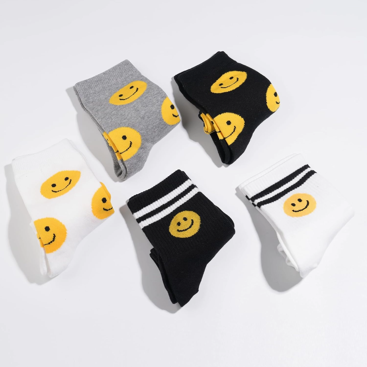 kikiya socks Women Crew | 4-6 Pairs Cute Smiley Face Fun Animal Crazy Character Cotton Socks | Calcetas Para Mujer | Size 6-8