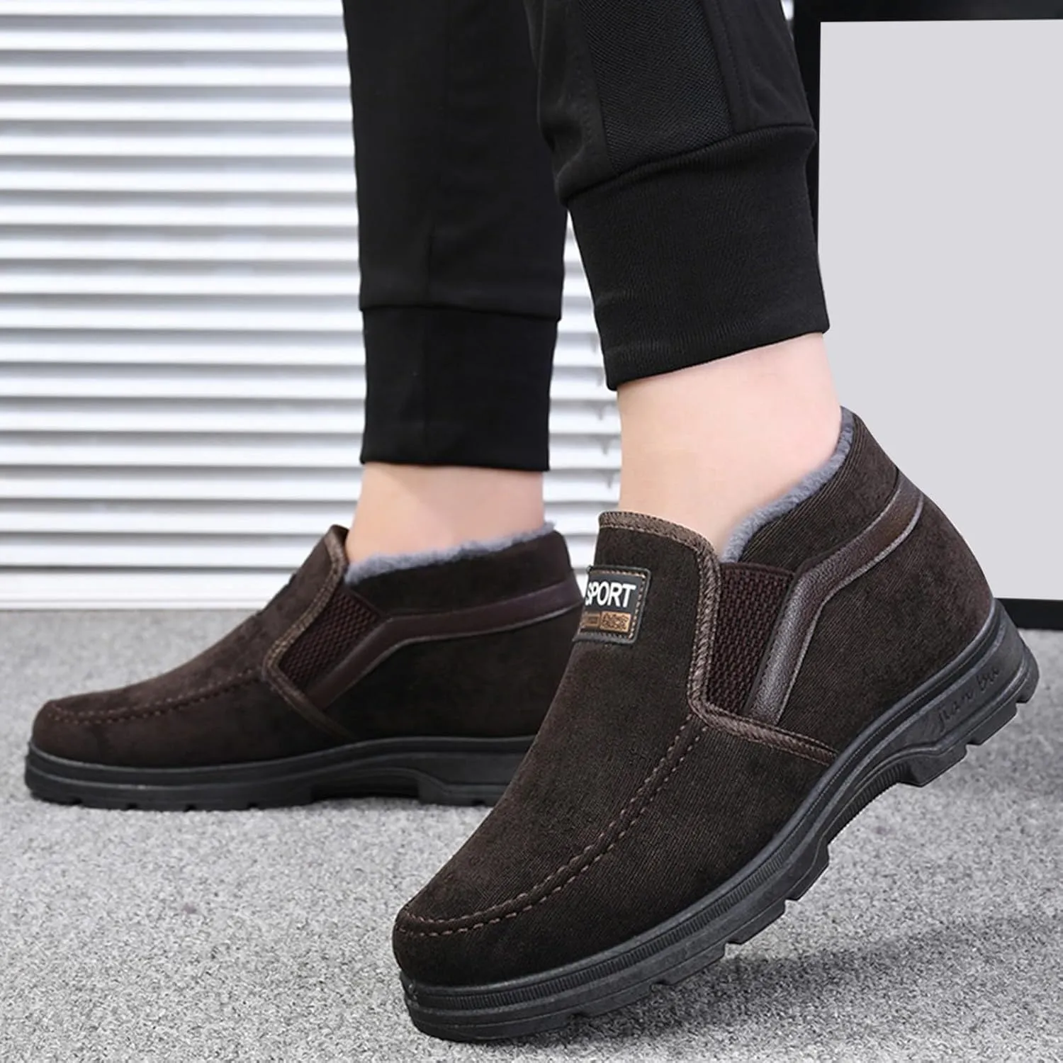 Men's Winter Thickened Plush Solid Color Slip On Flat Bottomed Hiking Leisure Warm Snow Men's Suede Classic Sneaker