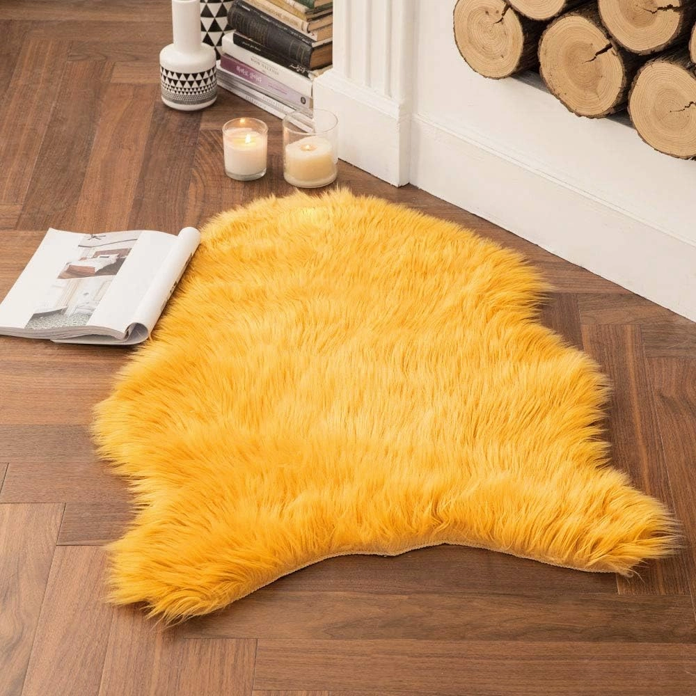 MIULEE Luxury Super Soft Fluffy Area Rug Faux Fur Sheepskin Rug Decorative Plush Shaggy Carpet for Bedside Sofa Floor Nursery Fall Decor 2 x 3 Feet, Orange Yellow
