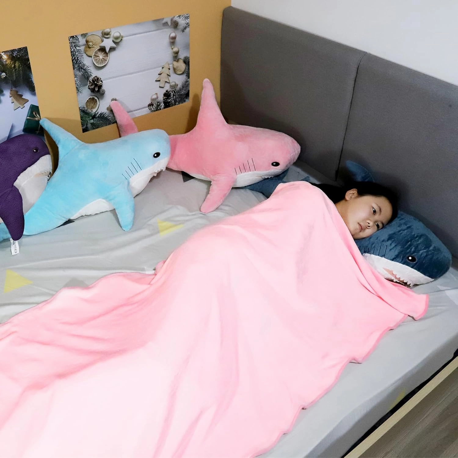 MUPI Shark Plush 31“ Shark Stuffed Animals Pillow-Blanket 2 in1, Cute Sharks Toy Plush Stuffed Ocean Sea Animal Plushies Gifts for Boys Girls Kids Adults, Purple