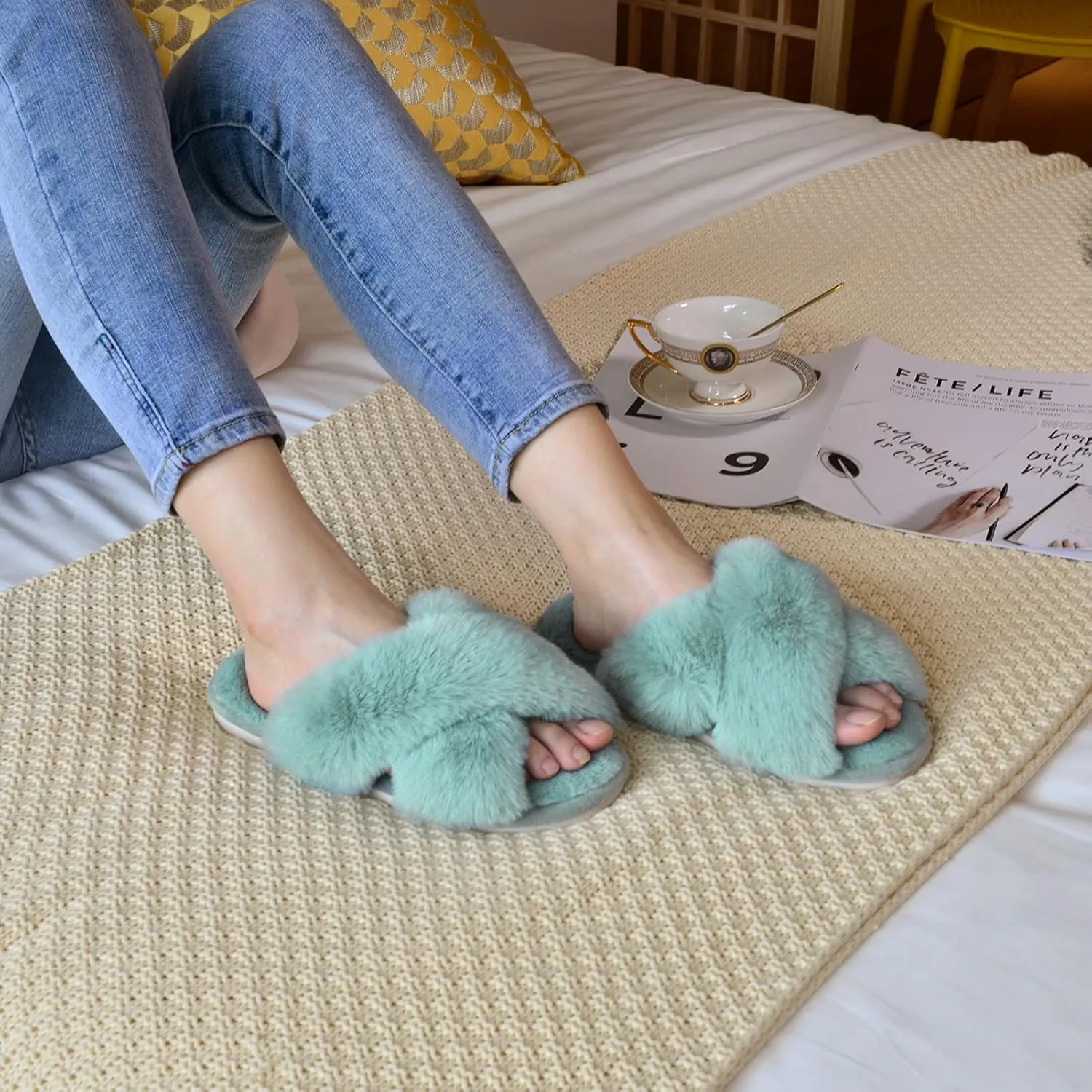 Parlovable Women's Fuzzy Slippers Comfy Cross Band House Shoes Memory Foam Open Toe Indoor Gifts for Ladies