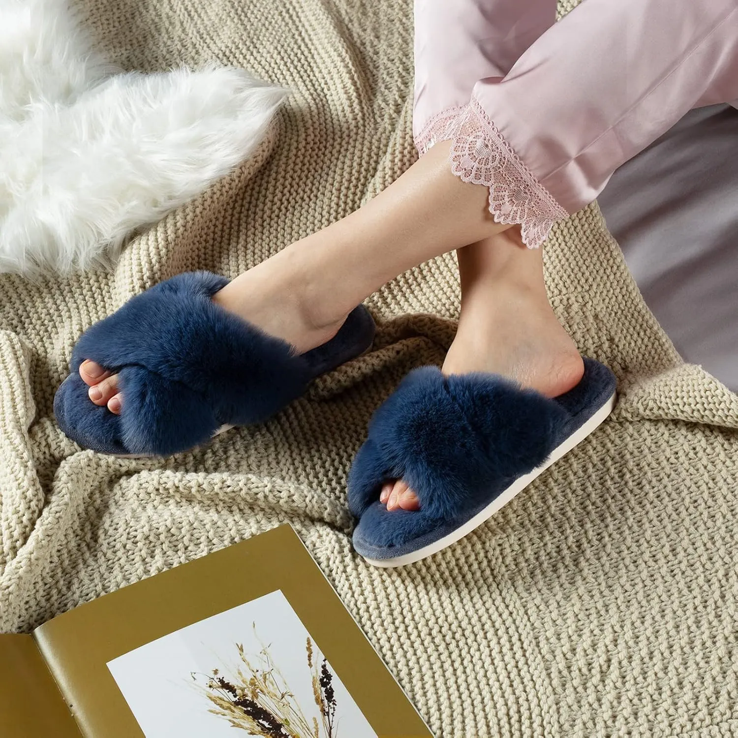 Parlovable Women's Fuzzy Slippers Comfy Cross Band House Shoes Memory Foam Open Toe Indoor Gifts for Ladies