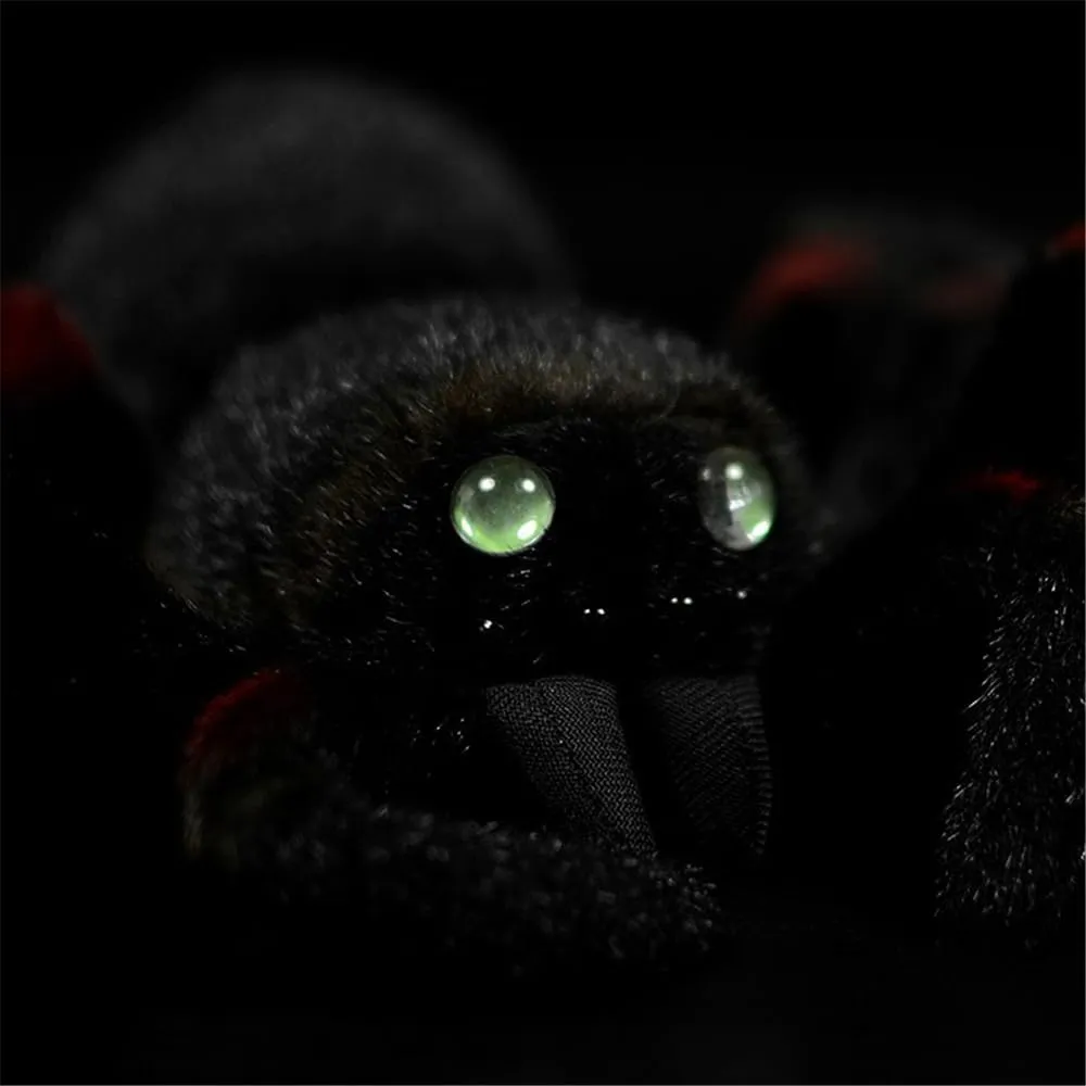 Realistic Mexican Red Knee Tarantula Plush Toy - Lifelike Spider Collectible for Nature Enthusiasts