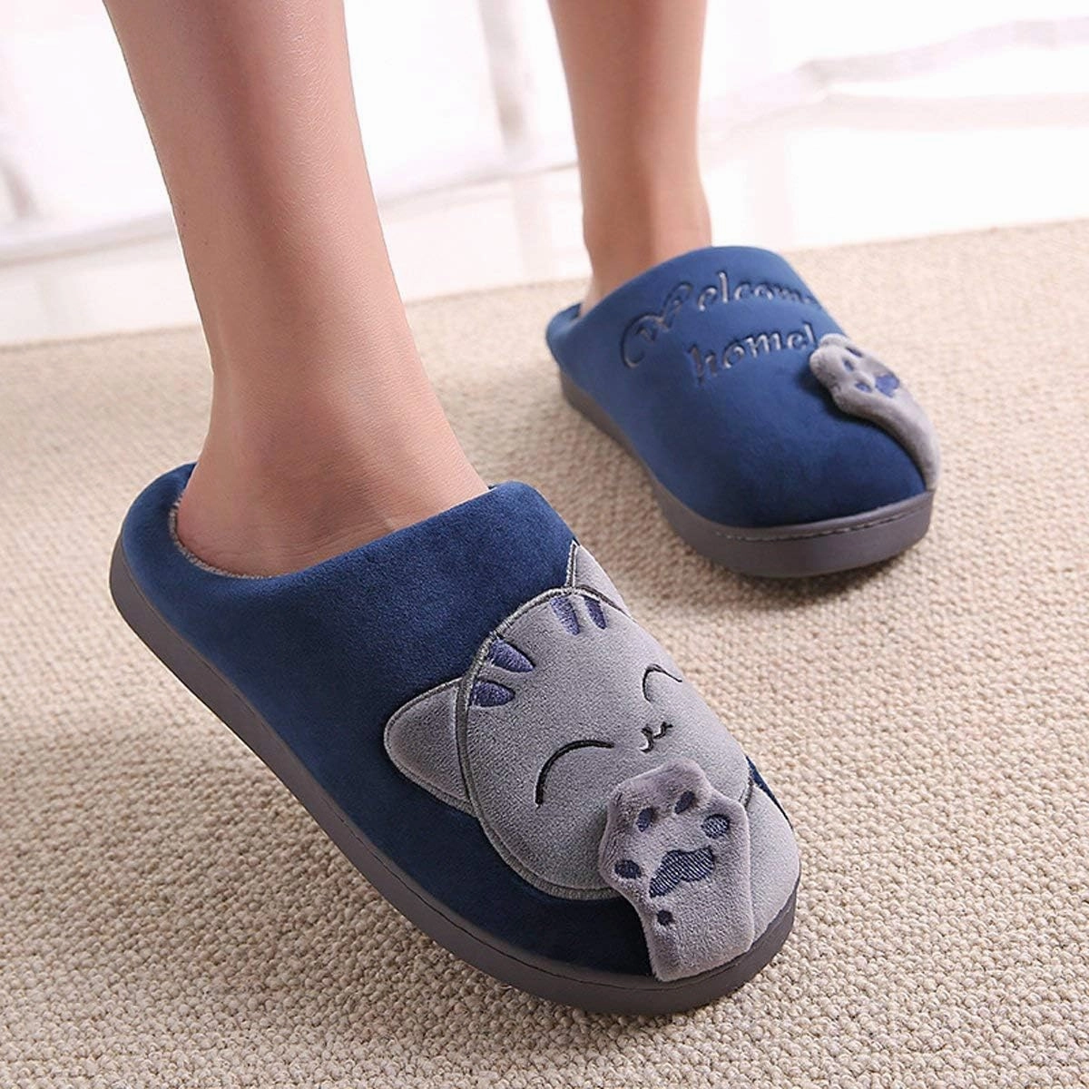 Rojeam Ladies Cute Cat Animal Plush Slip On Winter Warm Bedroom Shoes Non Slip House Slippers for Women Men