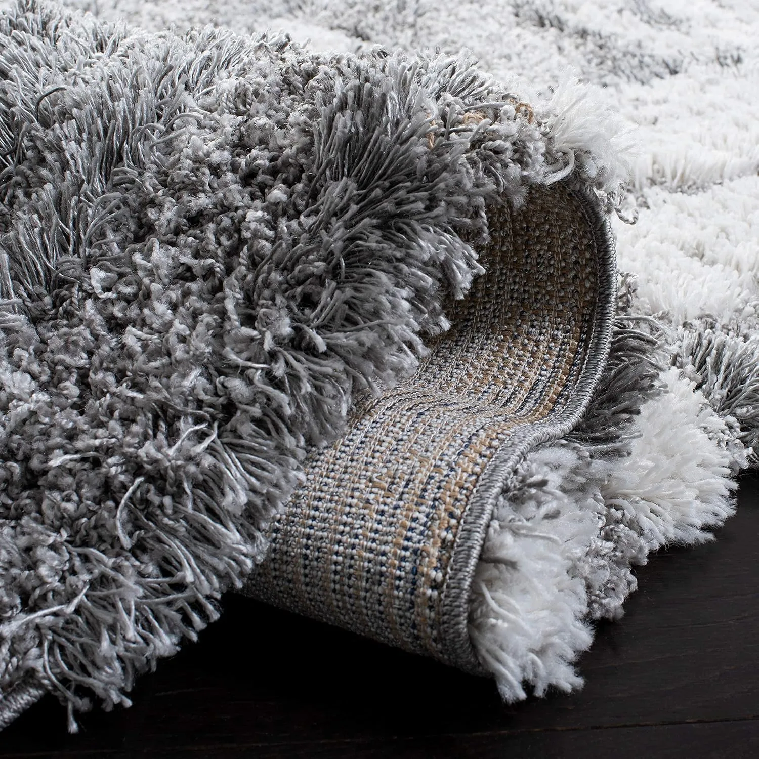 SAFAVIEH Horizon Shag Collection Accent Rug - 2' x 3', Grey & Ivory, Non-Shedding & Easy Care, 2-inch Thick Ideal for High Traffic Areas in Entryway, Living Room, Bedroom (HZN890F)