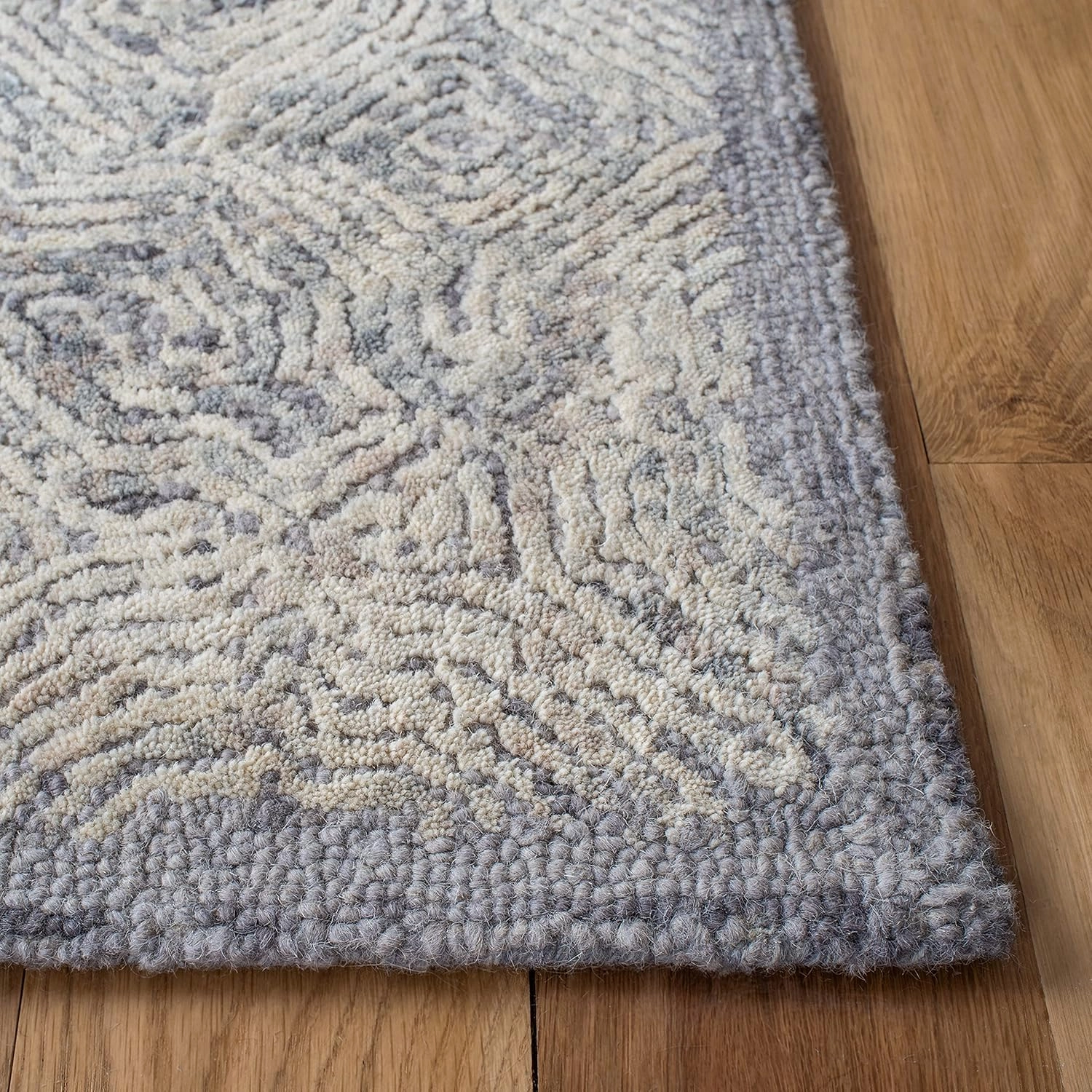 SAFAVIEH Ikat Collection Area Rug - 9' x 12', Silver, Handmade Wool, Ideal for High Traffic Areas in Living Room, Bedroom (IKT506G)
