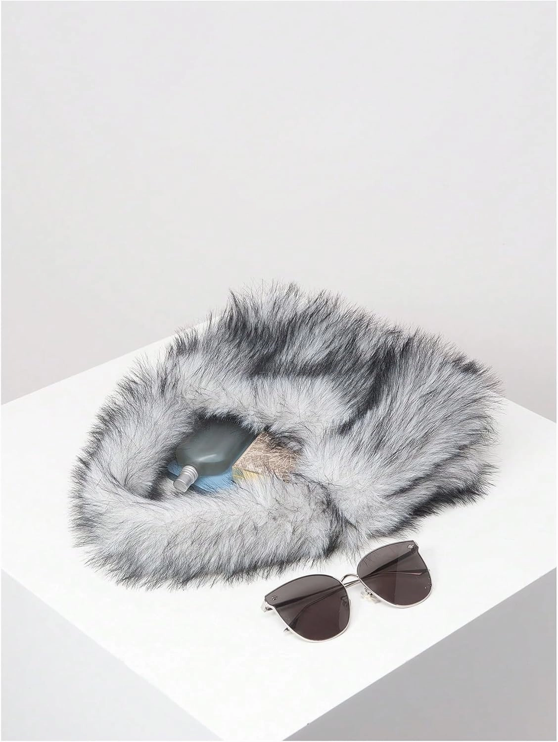 SHENHE Women's Fuzzy Faux Fur Crescent Shoulder Bag Plush Purse Underarm Handbag Hobo Tote