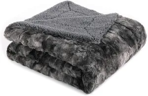 Soft Fuzzy Faux Fur Throw Blanket - Fluffy Warm Cozy Lightweight Reversible Gray Wolf Fur Plush Sherpa Blanket, 50" x 65"