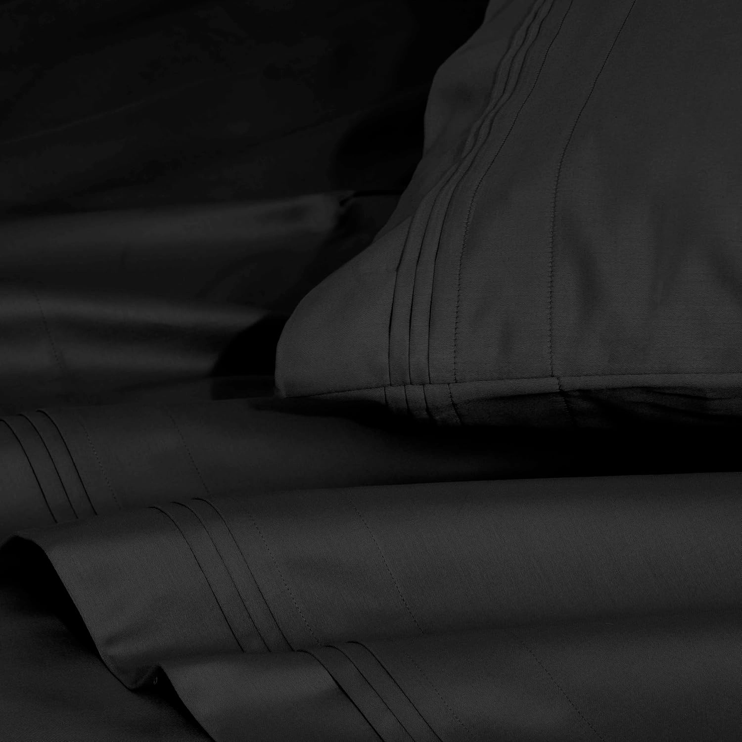 Superior Egyptian Cotton 4 Piece Sheet Set, Luxury 1500 Thread Count, Modern Design, Sustainable Sheets, Ultra-Soft Basics, Solid, Deep Pocket Fitted Sheet, Flat Sheet, Pillowcases, Queen, Black