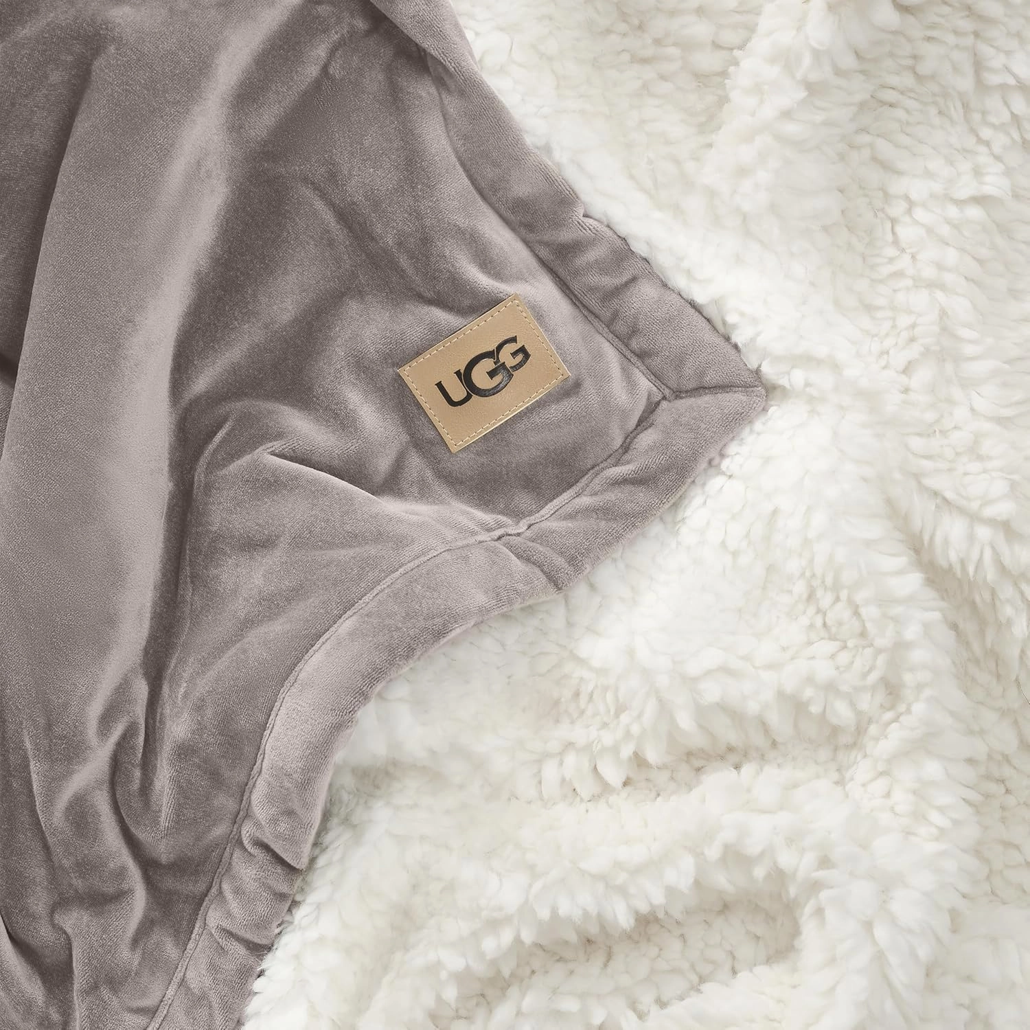 UGG Bliss Throw Blanket Plush Soft Fleece Fluffy Blankets for Bed or Couch Oversized Warm Reversible Machine Washable Medium Weight Home Decor Giftable Throw, 50-inch x 70-inch, Oyster Brown