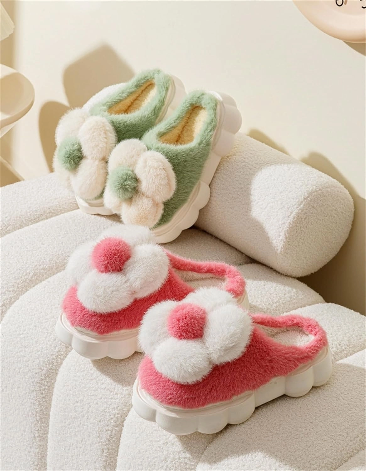 Women's Funny Plush Flower Slippers - Warm Anti Slip Winter Soft Cotton Slippers